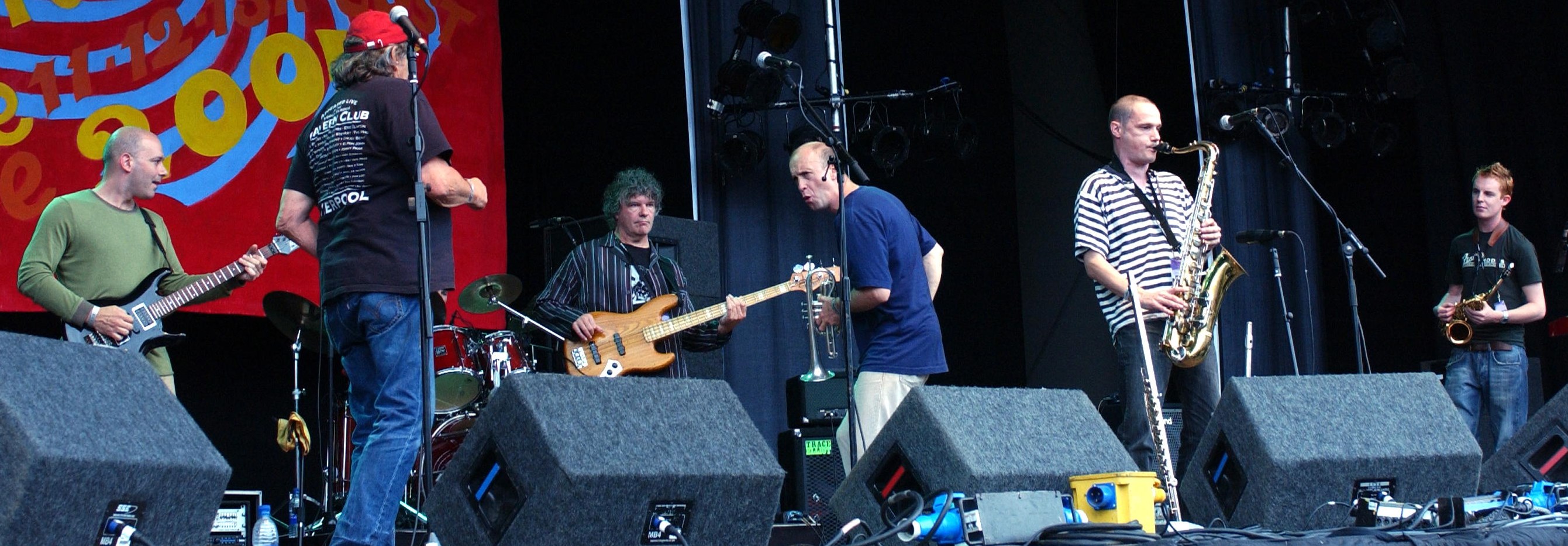 Muffins at Cropredy Festival 2005